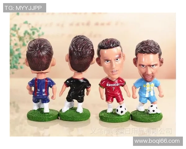 球星同款足球包包价格揭秘 专为球迷打造的时尚与实用结合