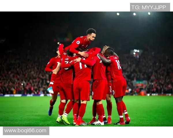 红色激情燃动绿茵赛场聚焦闪耀足球巨星荣耀瞬间